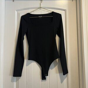 Hollister Size Small Ribbed Bodysuit